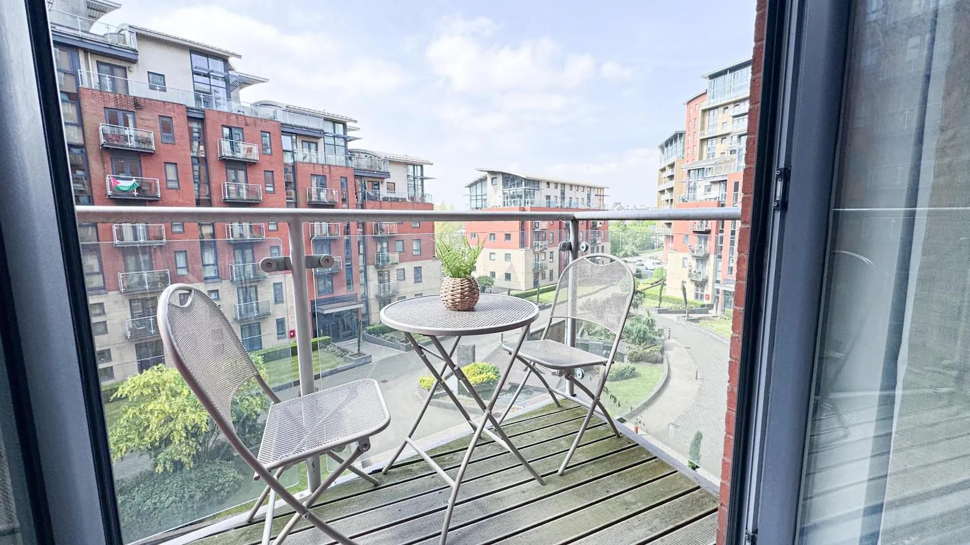 City Centre Flat - Business Stays - Free Parking 利兹